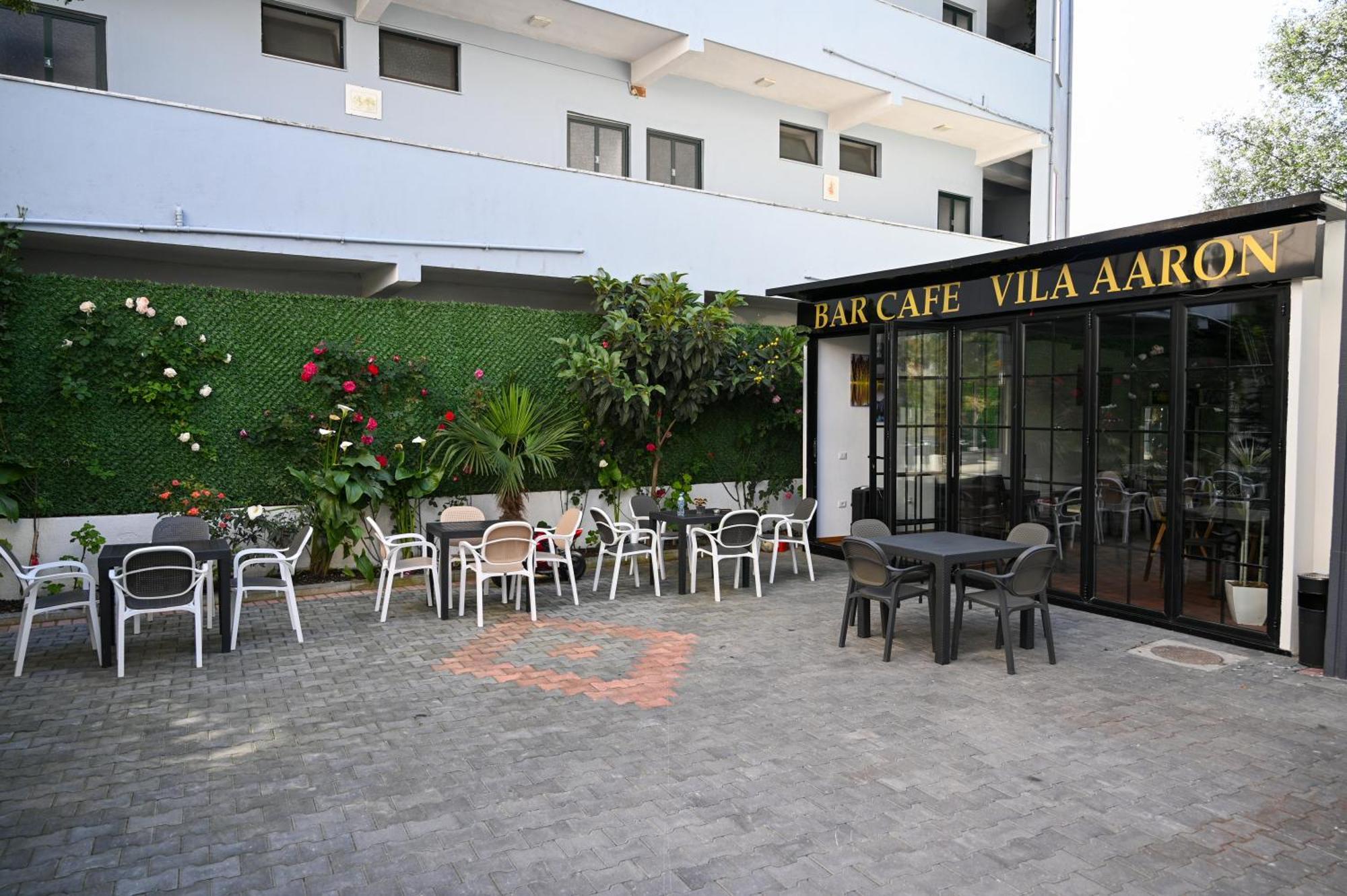 Vila Aaron Durrës 외부 사진